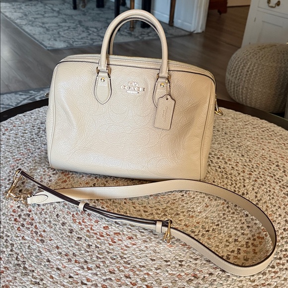 Rowan Large Satchel Bag In Signature Leather (Oat) - Picture 4 of 12